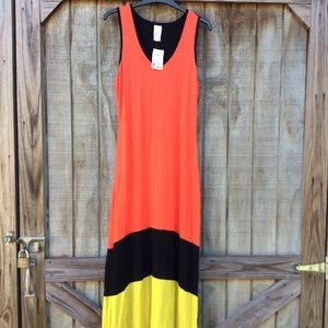 Newport Block Color Sleeveless Maxi Dress B5-99